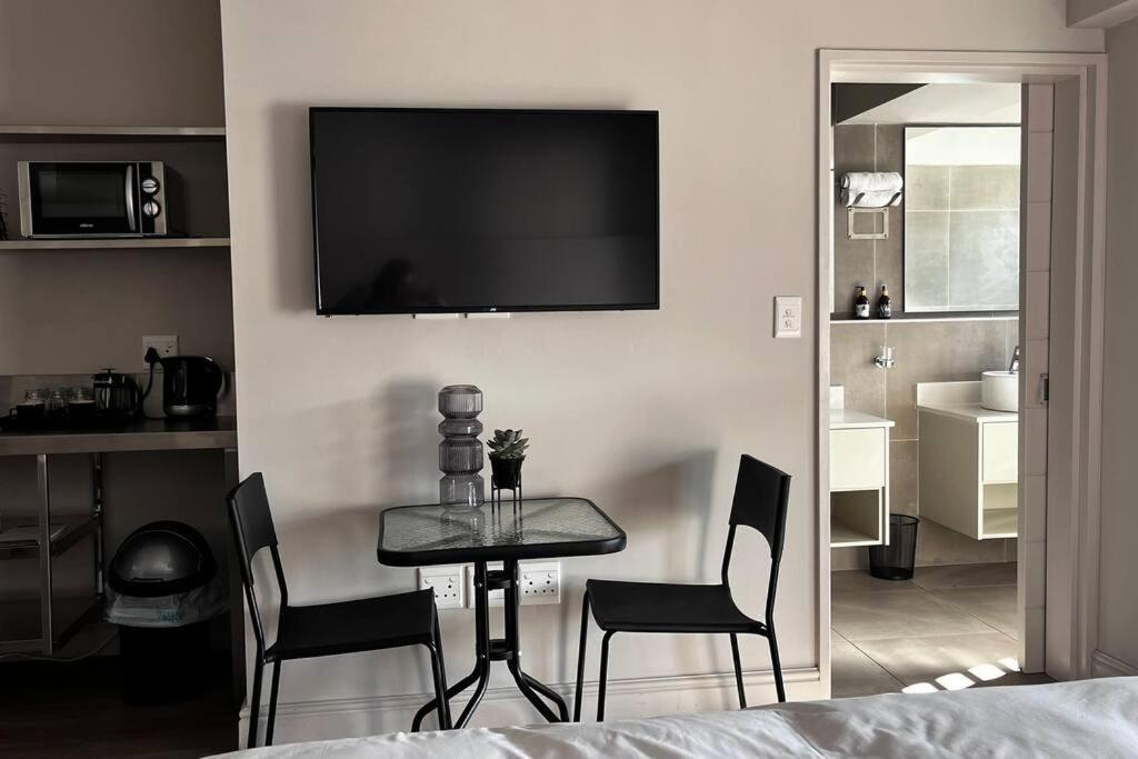 Hermanus Waterfront Apartment No.19 Bagian luar foto